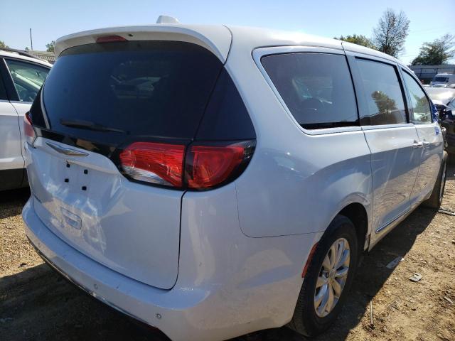 Photo 3 from auction – 2017 CHRYSLER PACIFICA T with VIN 2C4RC1BG9HR609040