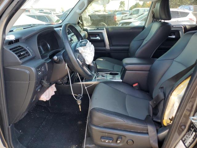 Photo 7 from auction – 2018 TOYOTA 4RUNNER SR with VIN JTEBU5JR5J5548695