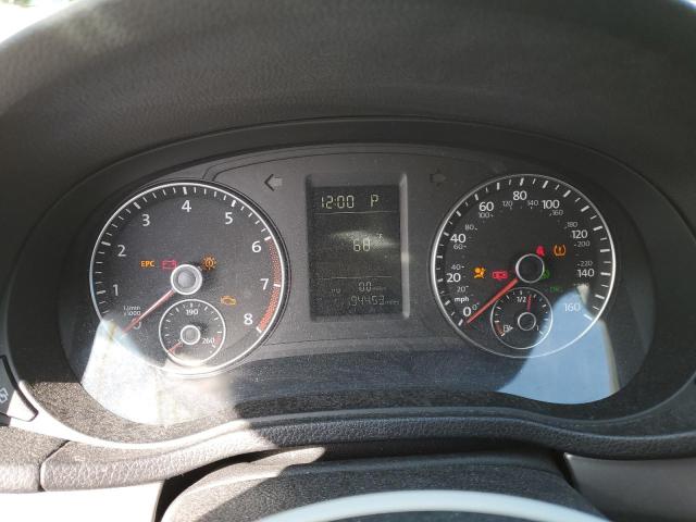 Photo 9 from auction – 2012 VOLKSWAGEN PASSAT S with VIN 1VWAP7A33CC043362