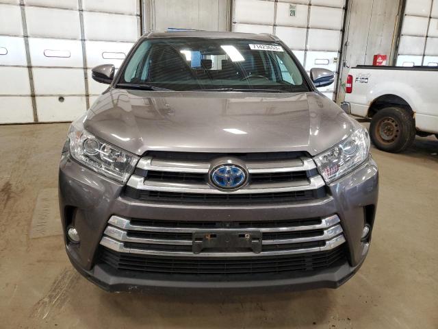 Photo 5 from auction – 2018 TOYOTA HIGHLANDER with VIN 5TDDGRFH9JS047377