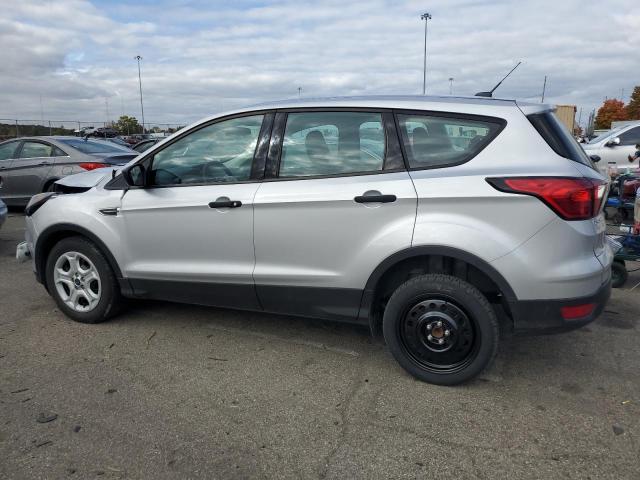 Photo 2 from auction – 2019 FORD ESCAPE S with VIN 1FMCU0F7XKUC49774