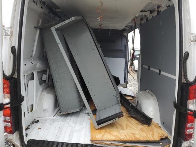 Photo 10 from auction – 2016 MERCEDES-BENZ SPRINTER 2 with VIN WD3PE7DD0GP269648