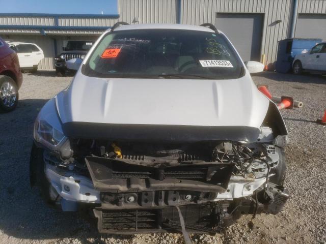 Photo 5 from auction – 2017 FORD ESCAPE SE with VIN 1FMCU0GD5HUC81772