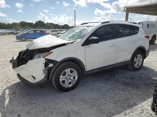 TOYOTA RAV4 LE 2015 with VIN JTMZFREV6FJ031500 - Photo from auction
