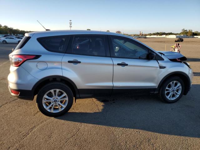 Photo 3 from auction – 2018 FORD ESCAPE S with VIN 1FMCU0F79JUD53266