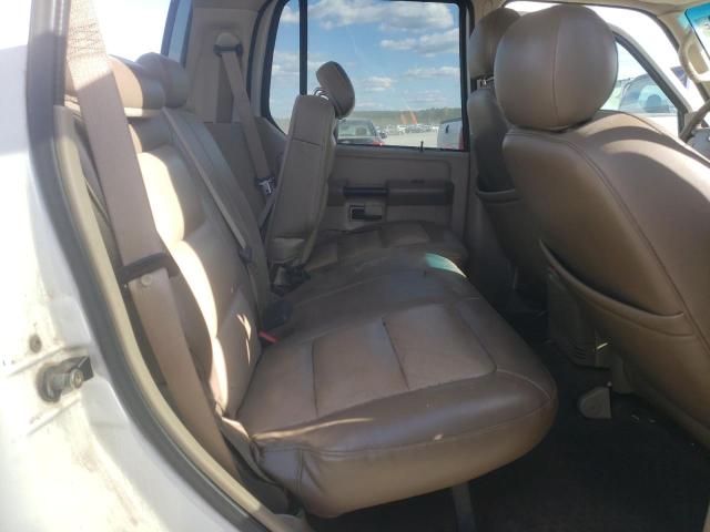 Photo 10 from auction – 2005 FORD EXPLORER S with VIN 1FMZU67K95UB60007