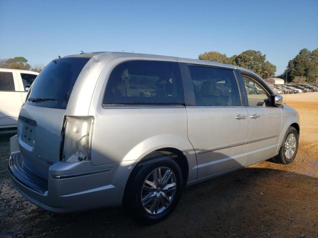 Photo 3 from auction – 2010 CHRYSLER TOWN & COU with VIN 2A4RR6DX4AR233663