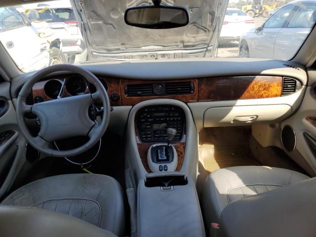 Photo 8 from auction – 1998 JAGUAR XJ8 with VIN SAJHX1248WC850388