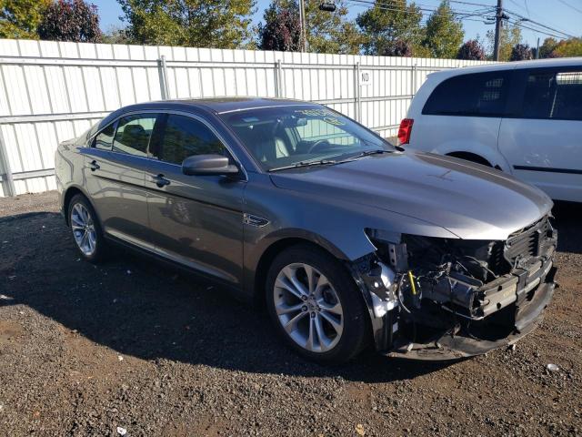 Photo 4 from auction – 2013 FORD TAURUS SEL with VIN 1FAHP2H88DG104341