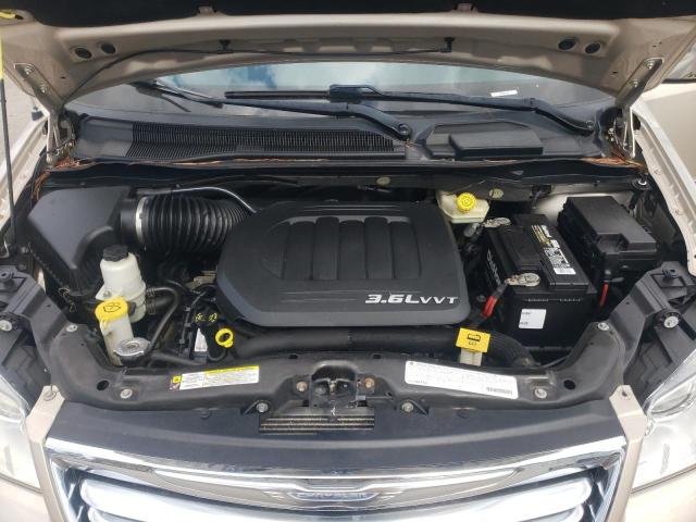 Photo 12 from auction – 2012 CHRYSLER TOWN & COU with VIN 2C4RC1CG8CR269970