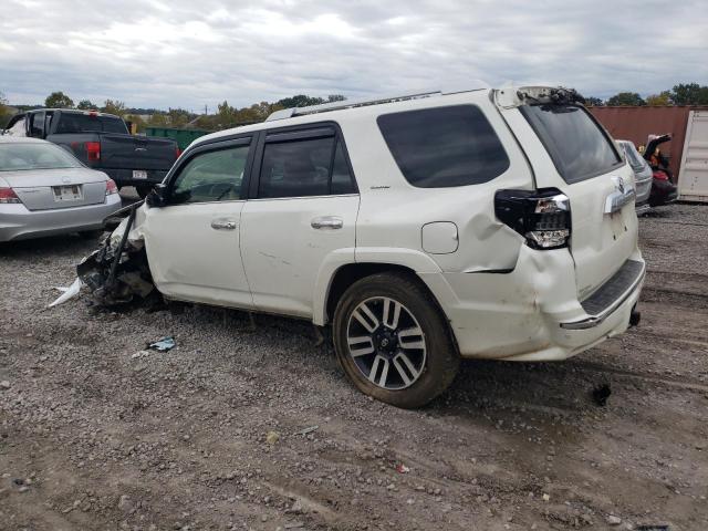 Photo 2 from auction – 2015 TOYOTA 4RUNNER SR with VIN JTEZU5JR1F5087355