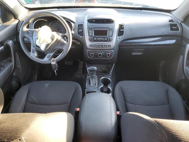 Photo 8 from auction – 2015 KIA SORENTO LX with VIN 5XYKTCA62FG615799