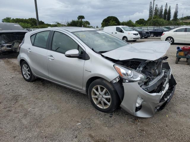 Photo 4 from auction – 2016 TOYOTA PRIUS C with VIN JTDKDTB36G1116149