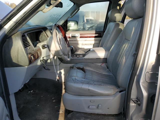 Photo 7 from auction – 2006 LINCOLN NAVIGATOR with VIN 5LMFU285X6LJ05011