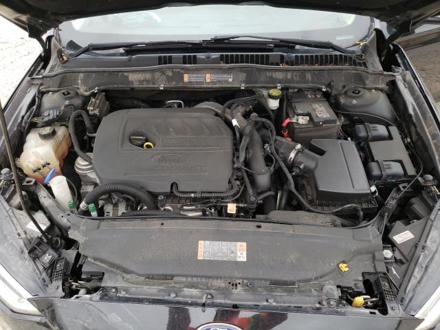 Photo 11 from auction – 2017 FORD FUSION SE with VIN 3FA6P0HDXHR186239