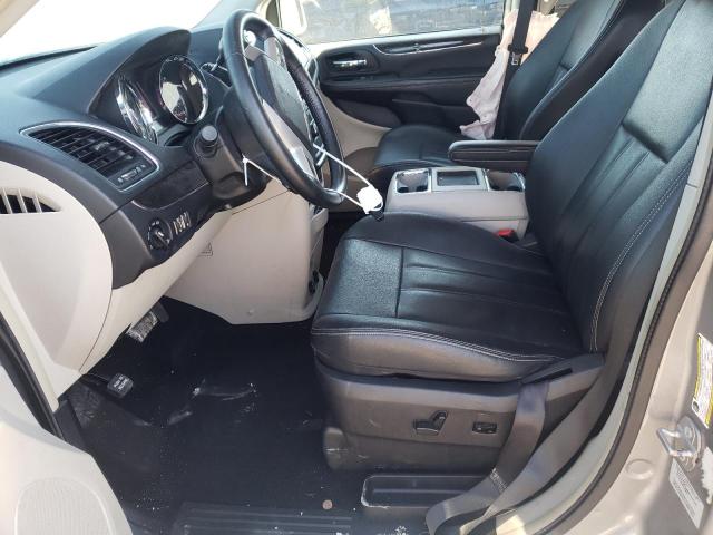 Photo 7 from auction – 2016 CHRYSLER TOWN & COU with VIN 2C4RC1BGXGR299785