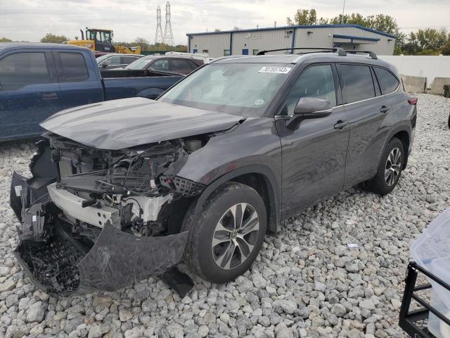 TOYOTA HIGHLANDER 2022 with VIN 5TDGZRBH1NS185207 - Photo from auction