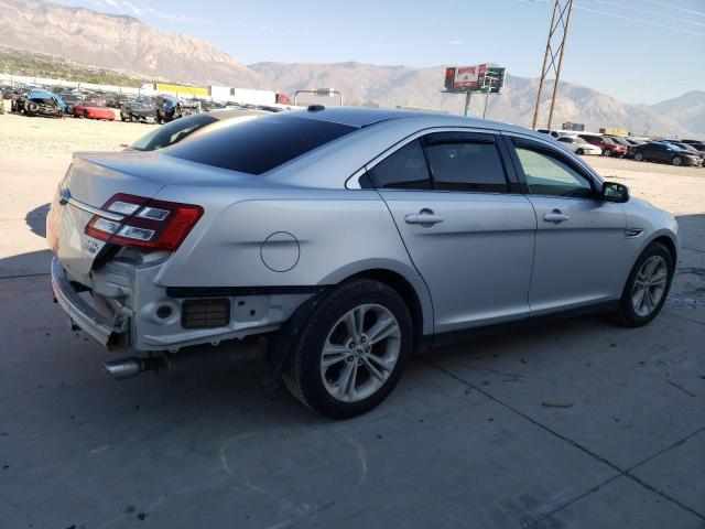 Photo 3 from auction – 2016 FORD TAURUS SEL with VIN 1FAHP2H82GG105697