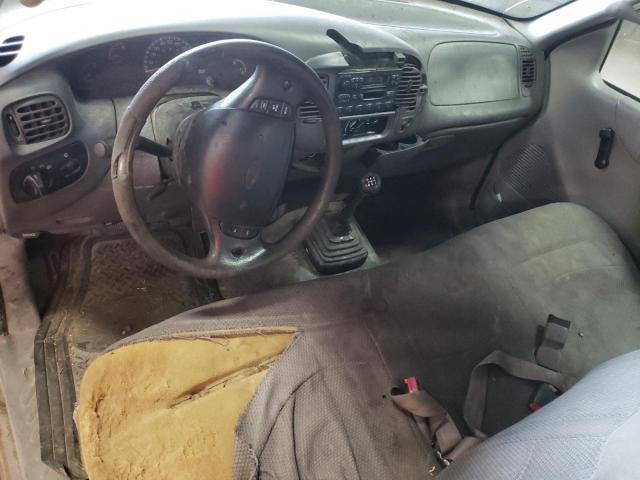 Photo 8 from auction – 2000 FORD F150 with VIN 2FTZF1721YCA02251