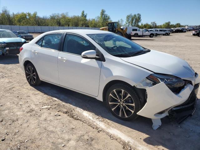 Zdjęcie 4 z aukcji – 2017 TOYOTA COROLLA L z VIN 5YFBURHEXHP729061