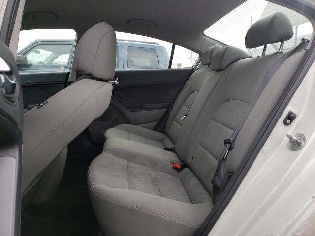 Photo 10 from auction – 2015 KIA FORTE LX with VIN KNAFK4A60F5312536