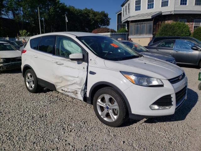 Photo 4 from auction – 2016 FORD ESCAPE SE with VIN 1FMCU9GX9GUB75869