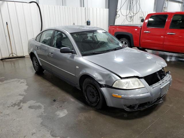 Photo 4 from auction – 2003 VOLKSWAGEN PASSAT GL with VIN WVWMD63B33P055172