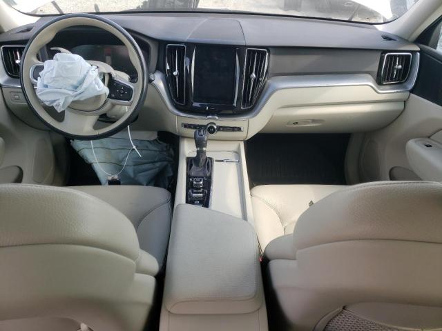 Photo 8 from auction – 2018 VOLVO XC60 T5 with VIN LYV102RK2JB074464