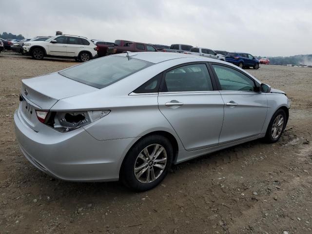 Photo 3 from auction – 2013 HYUNDAI SONATA GLS with VIN 5NPEB4AC3DH726511