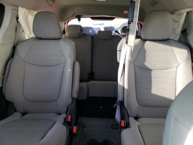 Photo 10 from auction – 2021 TOYOTA SIENNA LE with VIN 5TDKRKEC7MS047221