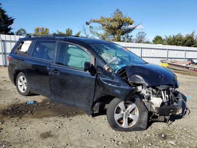 Photo 4 from auction – 2020 TOYOTA SIENNA LE with VIN 5TDKZ3DC7LS041263