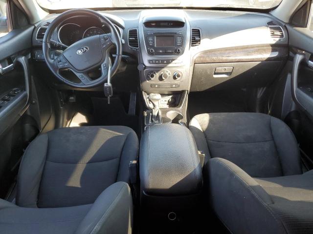 Photo 8 from auction – 2015 KIA SORENTO LX with VIN 5XYKT4A69FG651172