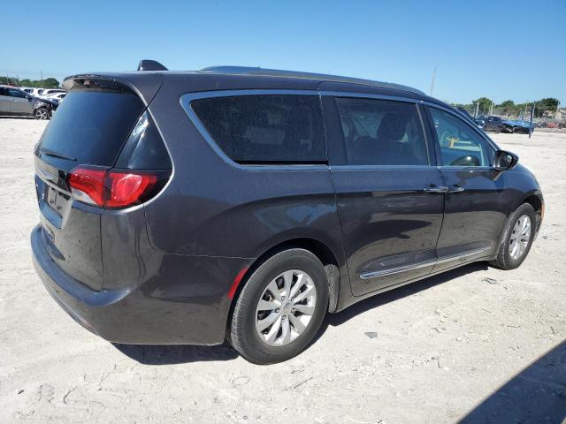 Photo 3 from auction – 2018 CHRYSLER PACIFICA T with VIN 2C4RC1BG6JR120584