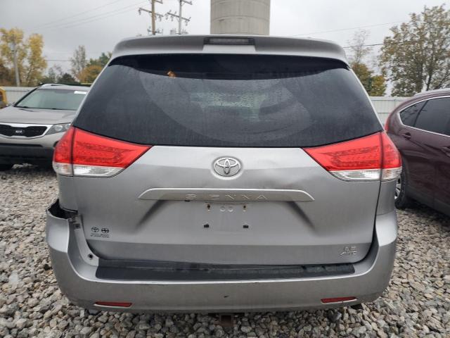 Photo 6 from auction – 2012 TOYOTA SIENNA LE with VIN 5TDJK3DC4CS045142