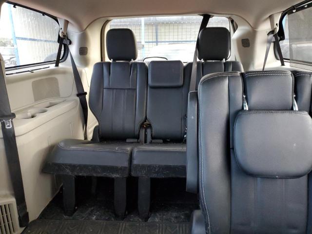 Photo 10 from auction – 2016 CHRYSLER TOWN & COU with VIN 2C4RC1BG3GR150800