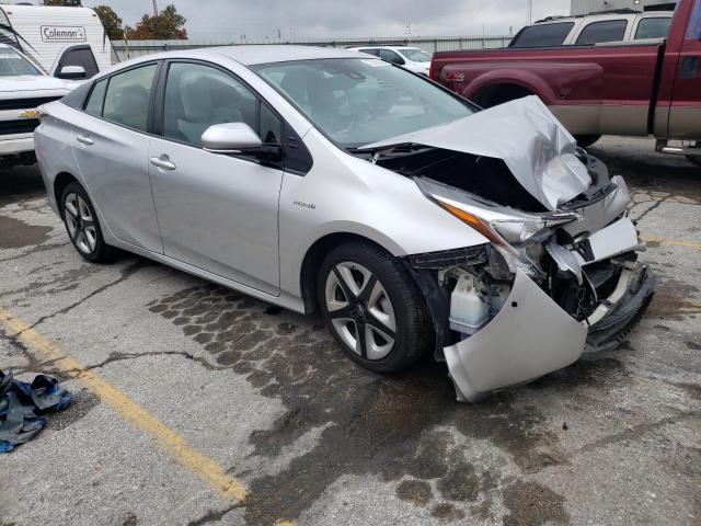 Photo 4 from auction – 2016 TOYOTA PRIUS with VIN JTDKARFU5G3525617