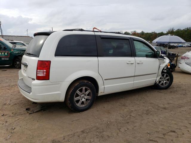 Photo 3 from auction – 2010 CHRYSLER TOWN & COU with VIN 2A4RR5DX5AR193426