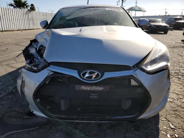 Photo 5 from auction – 2017 HYUNDAI VELOSTER with VIN KMHTC6AD2HU307369