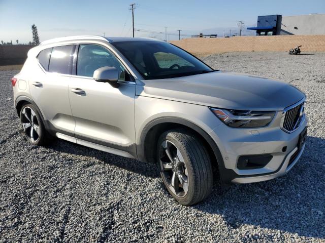 Photo 4 from auction – 2014 VOLVO XC40 T4 IN with VIN YV4AC2HL2K2064504