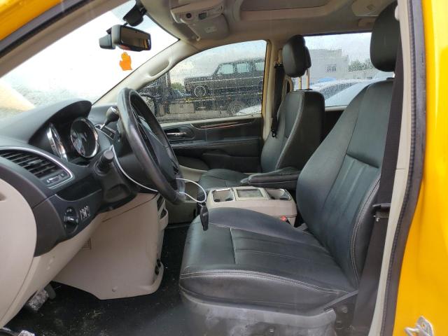Photo 7 from auction – 2016 CHRYSLER TOWN & COU with VIN 2C4RC1JG6GR232442