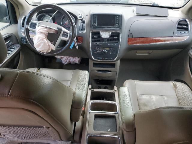Photo 8 from auction – 2014 CHRYSLER TOWN & COU with VIN 2C4RC1BG1ER359482