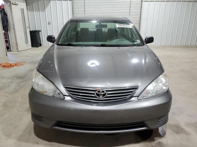 Photo 5 from auction – 2005 TOYOTA CAMRY LE with VIN 4T1BE32K65U588802