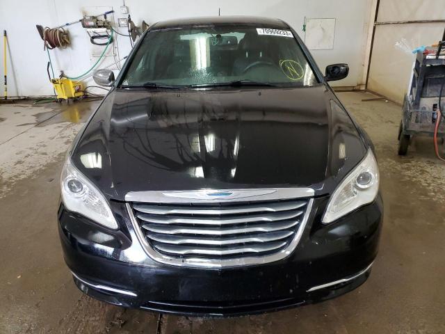 Photo 5 from auction – 2013 CHRYSLER 200 LIMITE with VIN 1C3CCBCG7DN574777