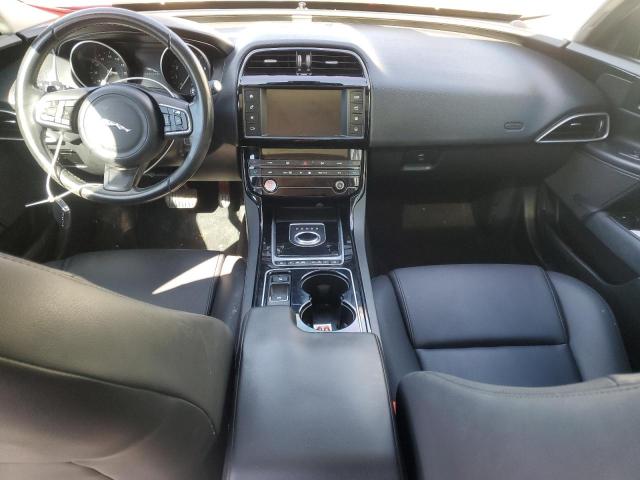 Photo 8 from auction – 2017 JAGUAR XE with VIN SAJAR4BG7HA950455