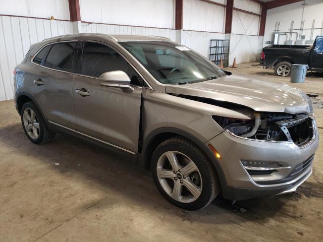 Photo 4 from auction – 2016 LINCOLN MKC PREMIE with VIN 5LMCJ1D98GUJ00433