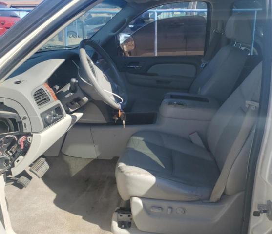 Photo 7 from auction – 2008 GMC YUKON with VIN 1GKFC130X8R264390