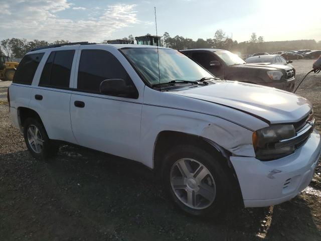 Photo 4 from auction – 2004 CHEVROLET TRAILBLAZE with VIN 1GNDT13S442235949