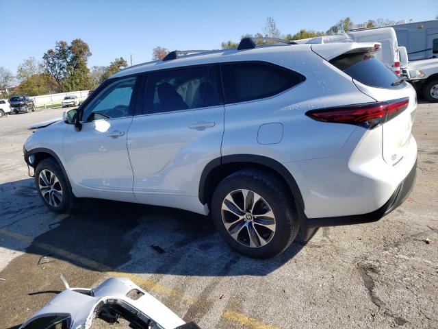 Photo 2 from auction – 2022 TOYOTA HIGHLANDER with VIN 5TDGZRBH4NS167672