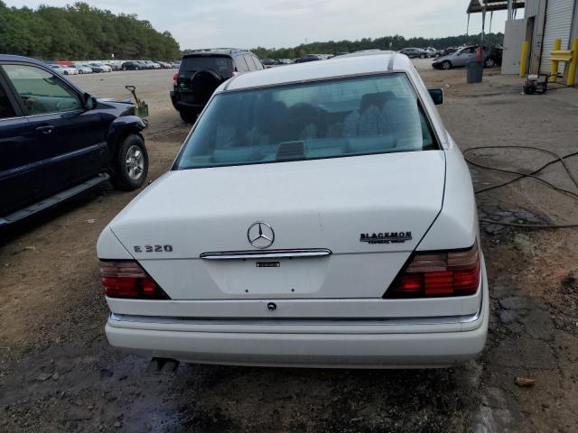 Photo 6 from auction – 1995 MERCEDES-BENZ E 320 BASE with VIN WDBEA32E5SC199401