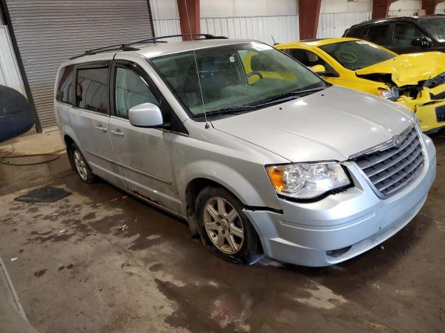 Photo 4 from auction – 2010 CHRYSLER TOWN & COU with VIN 2A4RR5DX1AR442823